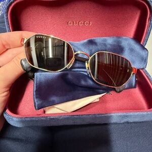 Gucci Gold and Black Sunglasses